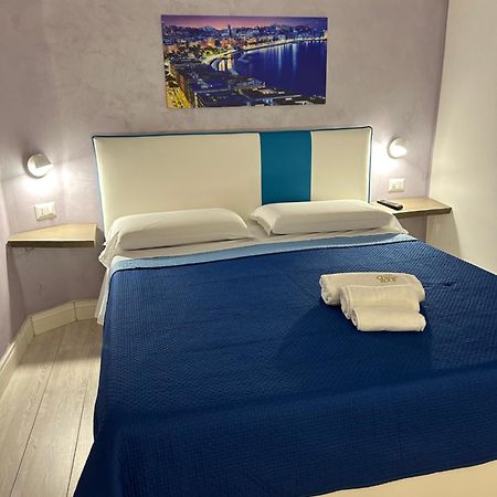 Chiaia Roof Bed and Breakfast Napoli Eksteriør billede